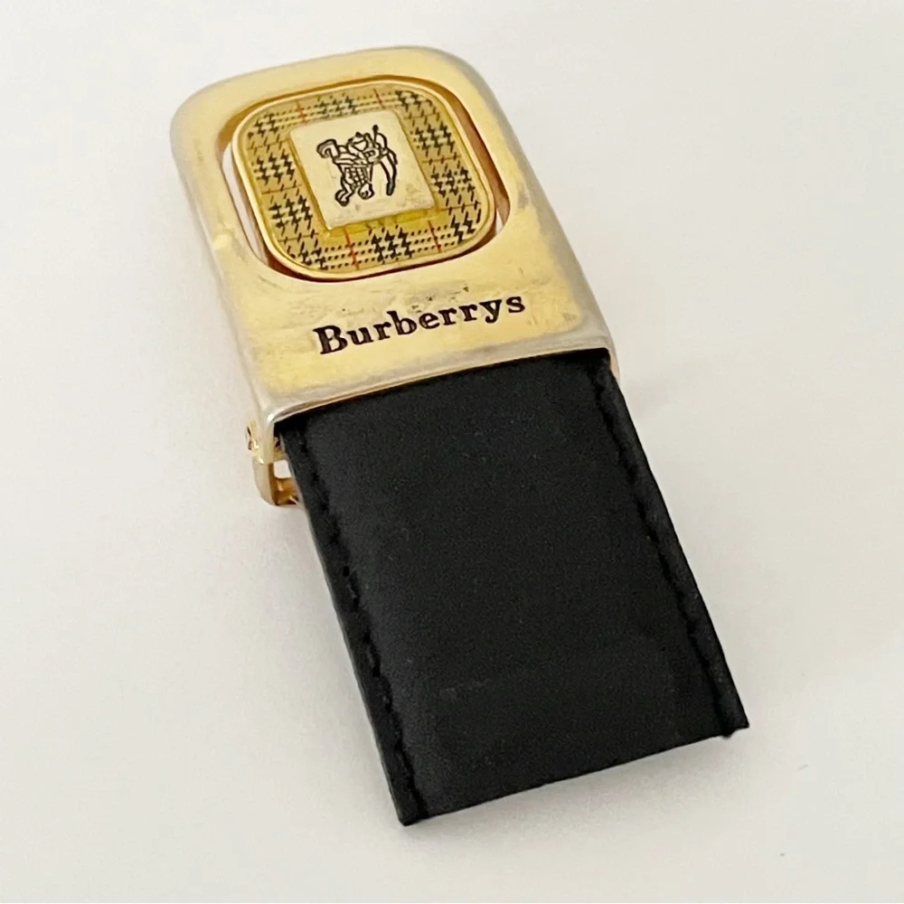 Burberry gold tone nova check knight buckle vintage unisex